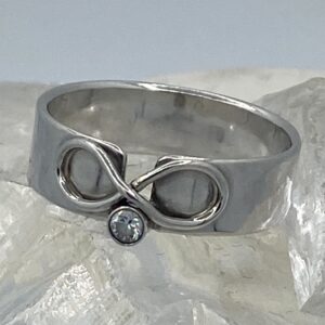 Zilver 925 infinity-teken met zirkoon inzet