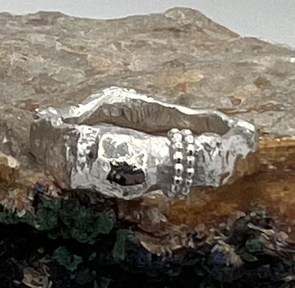 Damesring zilver , gesmeden en gehamerd , fantasie - Afbeelding 4